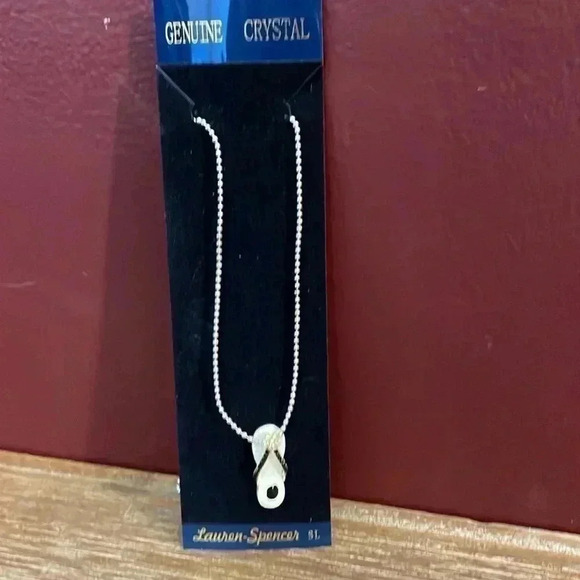 Lauren-Spencer New Flip Flop Necklace - Picture 8 of 8